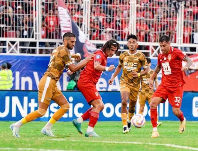 hasil-malut-united-vs-dewa-united-di-liga-1-2024-2025-gol-egy-maulana-vikri-selamatkan-tangsel-warrior-dari-kekalahan-Y8ba49FB08