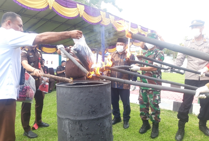 Foto : Dokumentasi Pemusnahan barang bukti